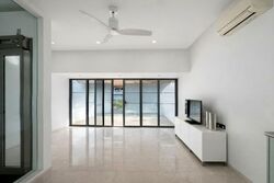 Sturdee Road (D8), Terrace #633060801